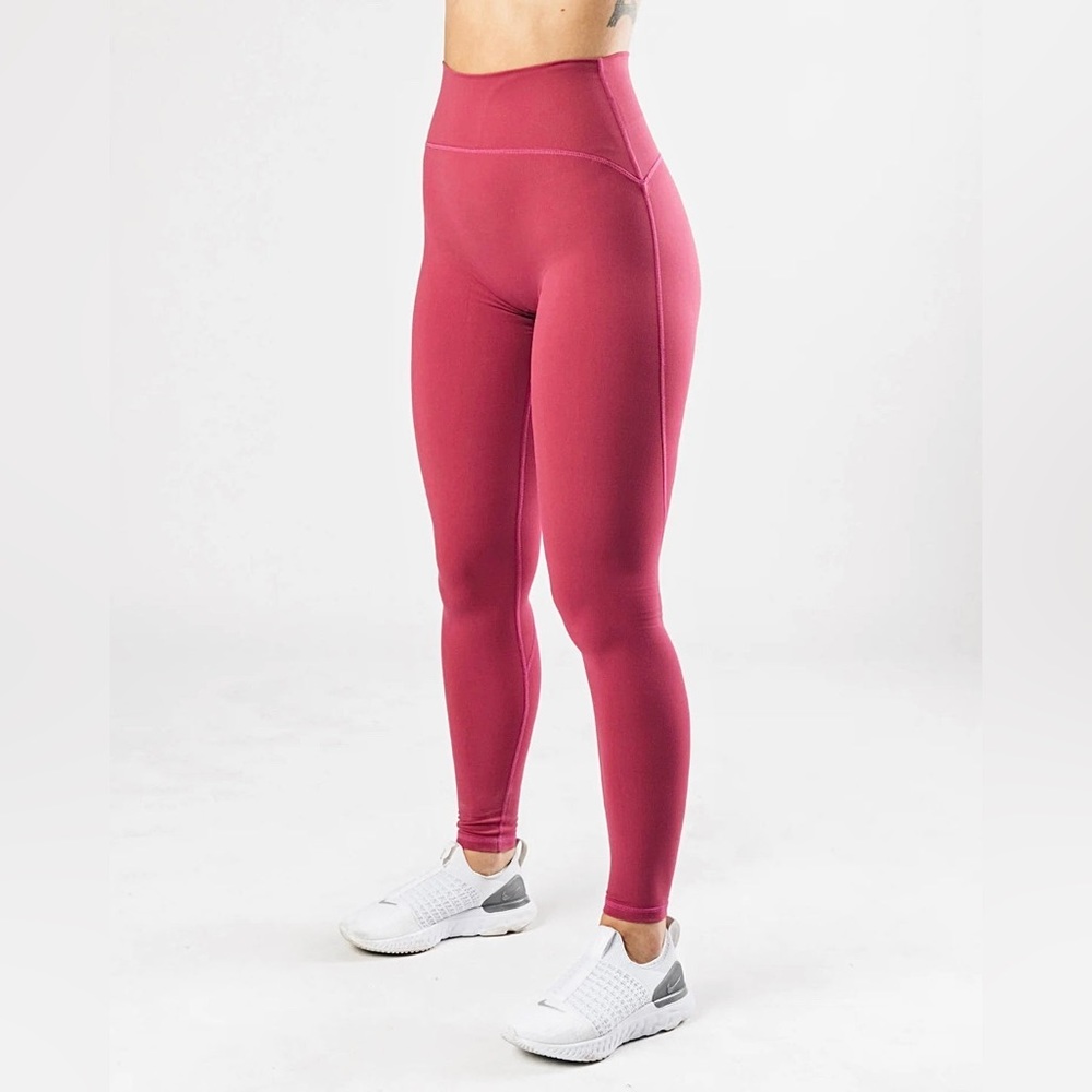 ALPHALETE LEGGING